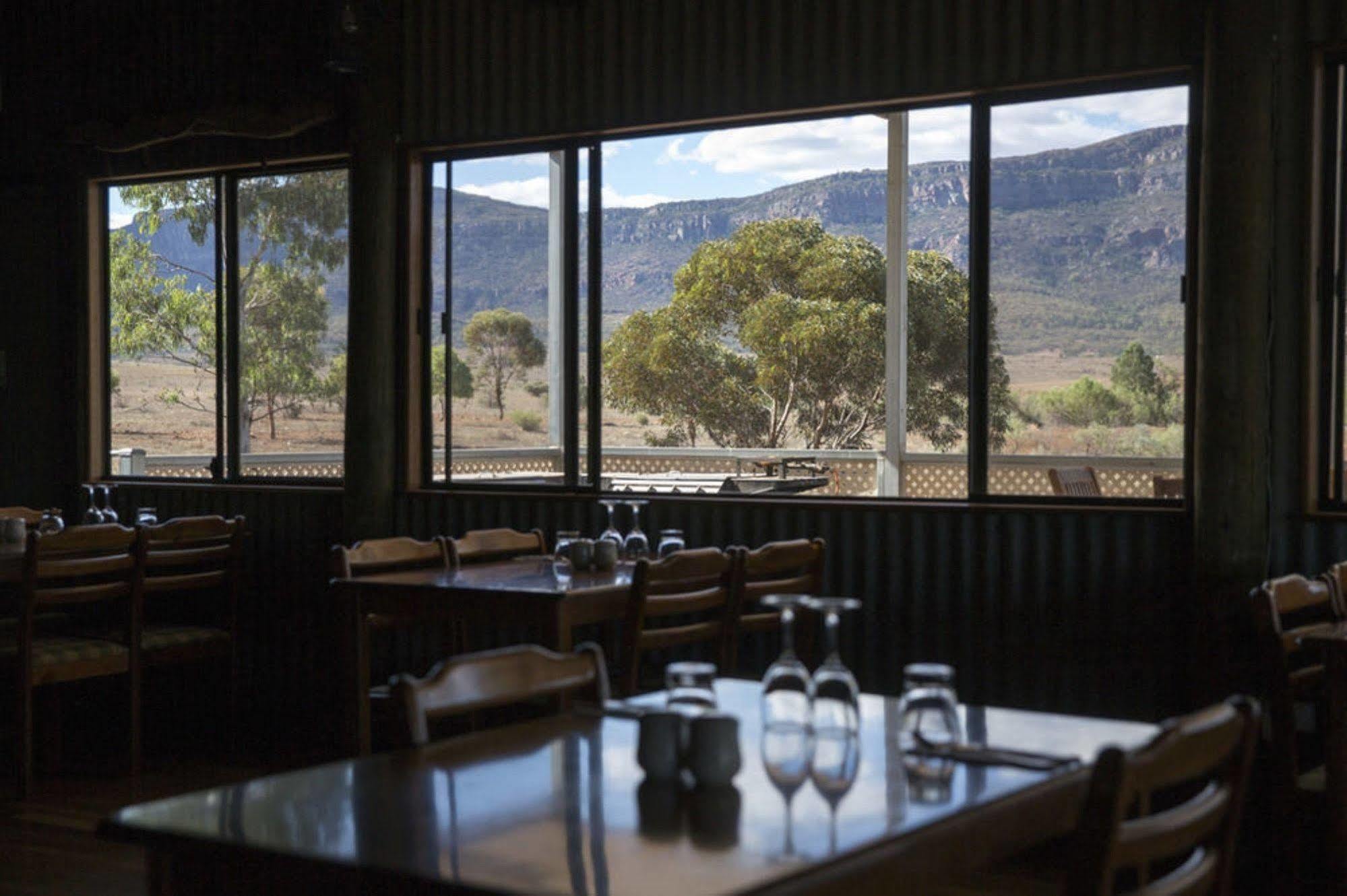 Rawnsley Park Station Hotel Flinders Ranges ภายนอก รูปภาพ